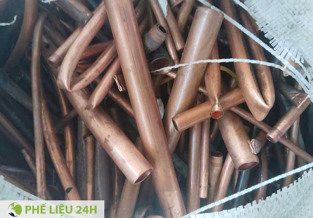 Cần cung cấp loại phế liệu, khối lượng ước tính theo tấn, mức độ sạch và